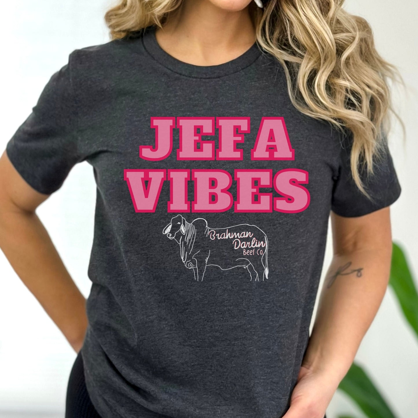 Jefa Vibes Tee